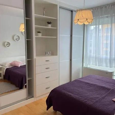 Modern In With Three Bedrooms And Balcony - Ta Leut Agency Apartman *